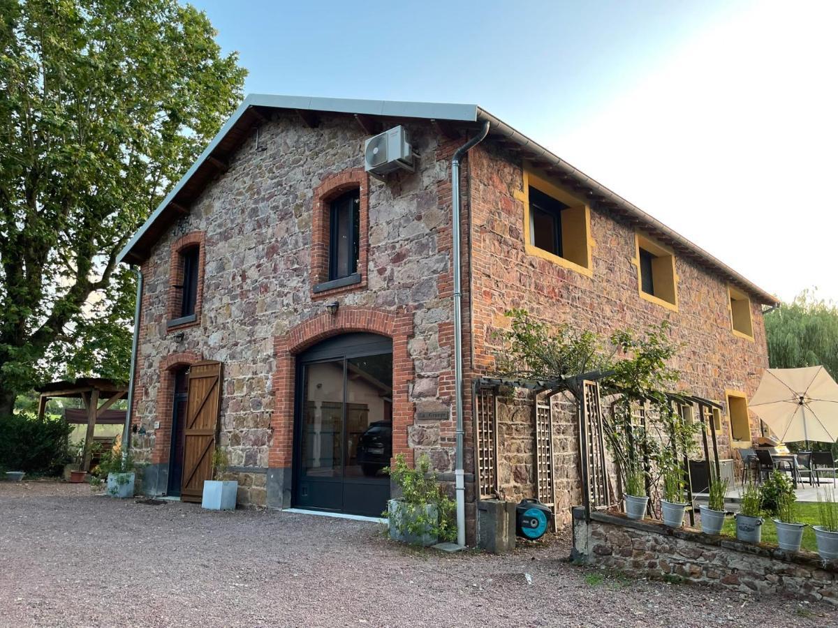 La Grange Aux Hirondelles - Appartement Complet Et Independant Commelle-Vernay エクステリア 写真