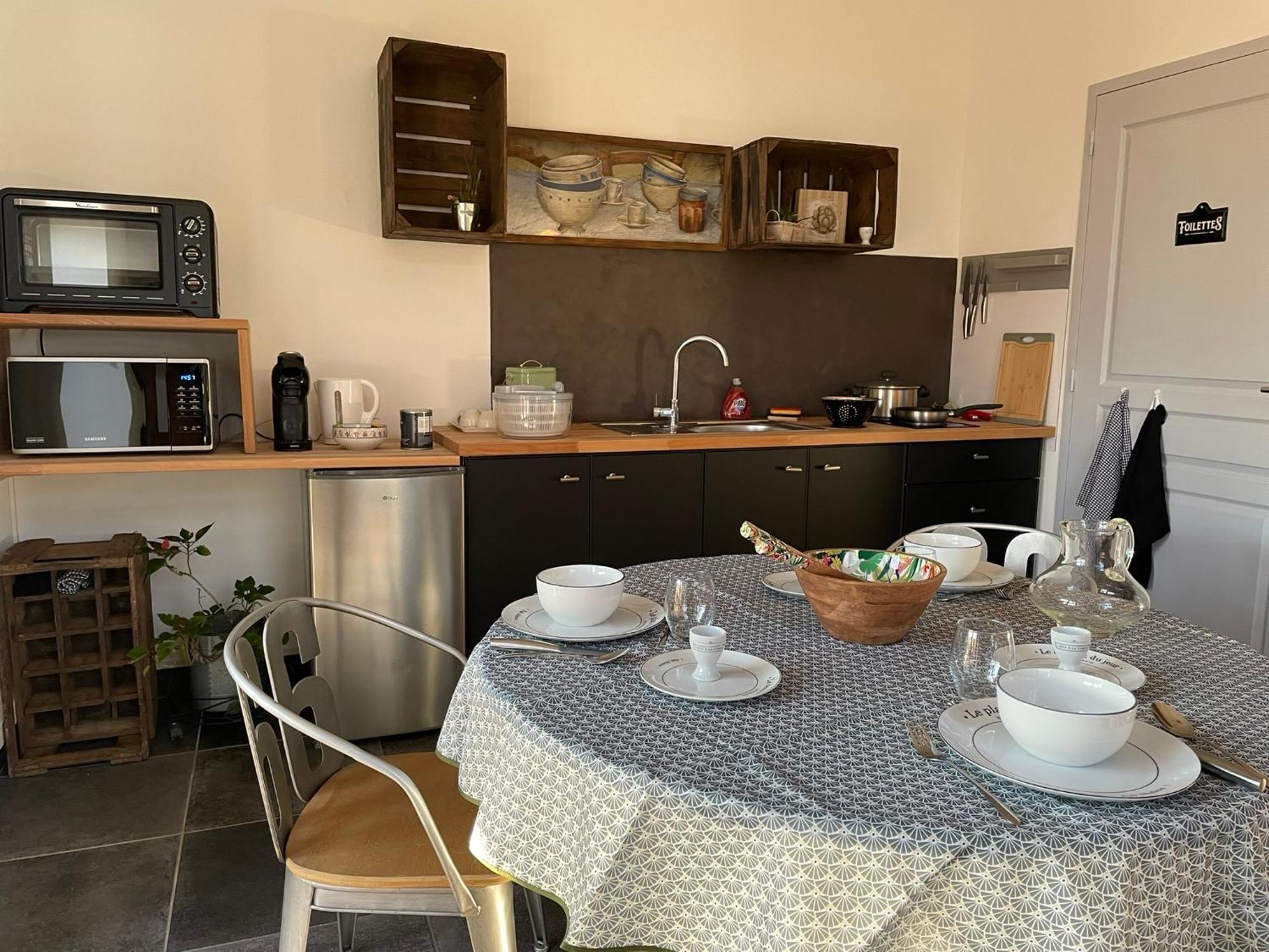 La Grange Aux Hirondelles - Appartement Complet Et Independant Commelle-Vernay エクステリア 写真